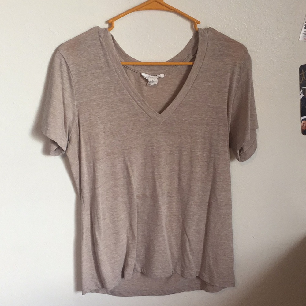 V neck tshirt!